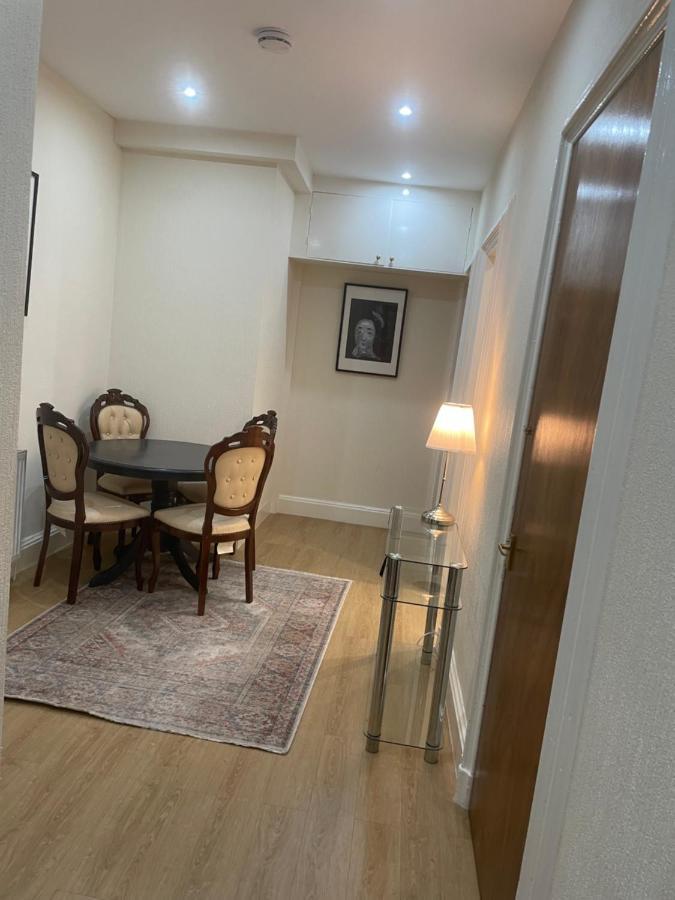 Fantastic Location 10 Mins To Princes Street- 15 To Royal Mile- Main Door-Patio Edinburgh Exterior photo